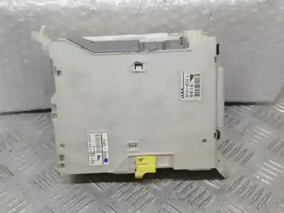 Second-hand car spare part fuse box unit for lexus is200 (ds2/is2) 250 v6 oem iam references 8273053020  6d040074