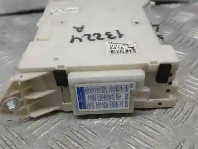 Second-hand car spare part fuse box unit for lexus is200 (ds2/is2) 250 v6 oem iam references 8273053050  6d040961