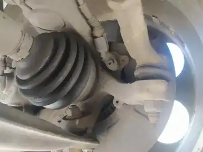 Автозапчасти б/у передняя правая кулачка за SEAT TOLEDO (1M2) Signo ссылки OEM IAM 1J0407256AG  