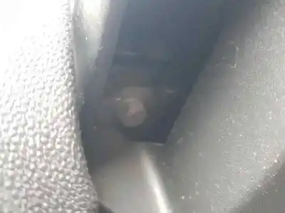 Peça sobressalente para automóvel em segunda mão COLUNA DE DIRECÇÃO por OPEL CORSA D  Referências OEM IAM 93196835  