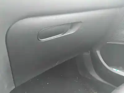 Автозапчасти б/у бардачок за CITROEN C4 LIM. Business ссылки OEM IAM 8247S6   Автозапчасти б/у бардачок за CITROEN C4 LIM. Business ссылки OEM IAM 8247S6