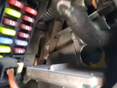 Peça sobressalente para automóvel em segunda mão COLUNA DE DIRECÇÃO por OPEL CORSA D  Referências OEM IAM 93195986  