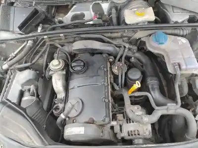 Pièce détachée automobile d'occasion MOTEUR COMPLET pour AUDI A4 BERLINA (8E)  Références OEM IAM AWX  