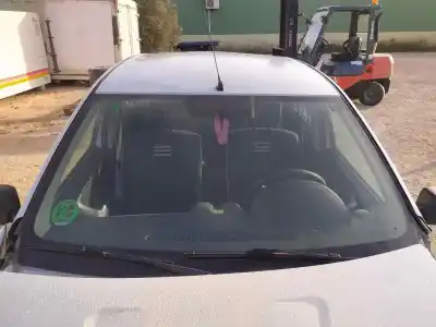 İkinci el araba yedek parçası ÖN CAM için DACIA SANDERO  OEM IAM referansları 727128759R  