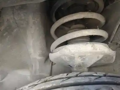 İkinci el araba yedek parçası  için MITSUBISHI SPACE WAGON (N80/N90)  OEM IAM referansları MR554011  