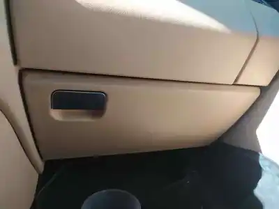 Автозапчасти б/у бардачок за LAND ROVER RANGE ROVER (LM) 3.6 TD V8 ссылки OEM IAM FFK500190PVJ  