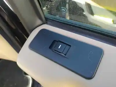 Автозапчастина б/у управління склами задніх правіх для land rover range rover (lm) 3.6 td v8 посилання на oem iam lr086039
