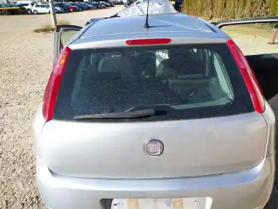 Gebrauchtes Autoersatzteil  zum FIAT GRANDE PUNTO (199)  OEM-IAM-Referenzen 0051938460  