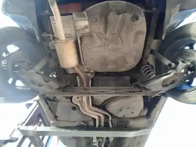 Gebrauchtes Autoersatzteil HINTERACHSE zum RENAULT CAPTUR  OEM-IAM-Referenzen 554001422R  