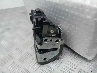 Pezzo di ricambio per auto di seconda mano serratura porta posteriore sinistra per toyota corolla (e21) hybrid active riferimenti oem iam 6906002580