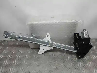 Peça sobressalente para automóvel em segunda mão elevador de vidros dianteira esquerda por hyundai i20 n line referências oem iam 82450q0010