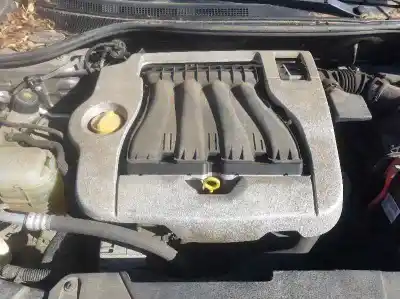 Автозапчастина б/у ДВИГУН КОМПЛЕКТ для RENAULT LAGUNA III  Посилання на OEM IAM M4R704  