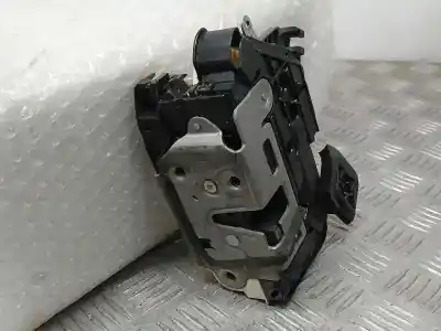 Автозапчастина б/у замок передній праві двері для SEAT LEON ST (5F8) STYLE CONNECT Посилання на OEM IAM 5K1837016J  