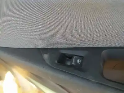 Автозапчасти б/у управление задними правыми стеклами за SEAT LEON ST (5F8) STYLE CONNECT ссылки OEM IAM 5G0959855SIHA  