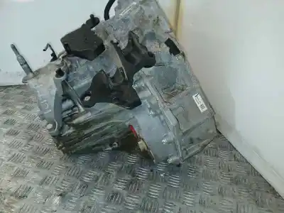 Second-hand car spare part gearbox for dacia jogger essencial oem iam references jt4018 6 velocidades a011528