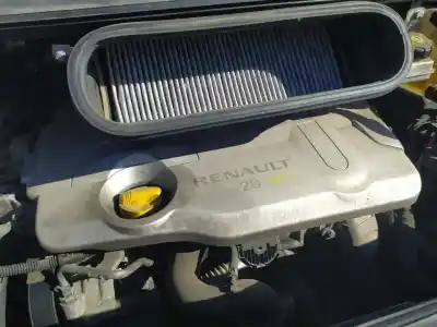 Автозапчастина б/у крішка двигуна для RENAULT ESPACE IV (JK0) EMOTION Посилання на OEM IAM 8200413533  