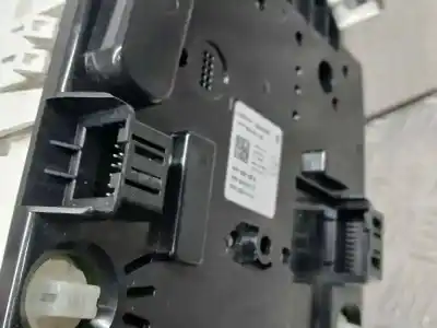 Second-hand car spare part interior light for porsche macan (typ ) s diesel oem iam references 7pp959551gg  5351649