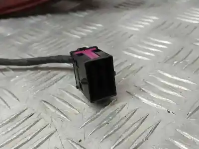 Second-hand car spare part right tailgate light for porsche macan (typ ) s diesel oem iam references 95b945096  01149902