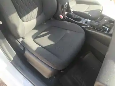 Second-hand car spare part right front seat for toyota corolla (e21) hybrid active oem iam references   
