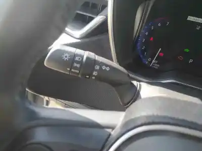 Pezzo di ricambio per auto di seconda mano comando pulito per toyota corolla (e21) hybrid active riferimenti oem iam 8432902020  8465202a40