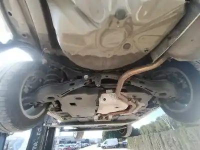 Pezzo di ricambio per auto di seconda mano asse posteriore per toyota corolla (e21) hybrid active riferimenti oem iam 5120602081