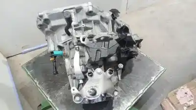 Second-hand car spare part gearbox for renault captur ii evolution oem iam references jt4002  6 velocidades a263858
