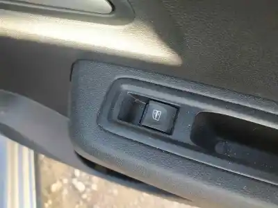 Peça sobressalente para automóvel em segunda mão botão / interruptor elevador vidro traseiro direito por dacia sandero stepway essential referências oem iam 254118439r
