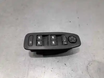 Pezzo di ricambio per auto di seconda mano INTERRUTTORE ALZACRISTALLI ANTERIORE SINISTRO per PEUGEOT 2008 (--.2013->)  Riferimenti OEM IAM 98242539ZD  