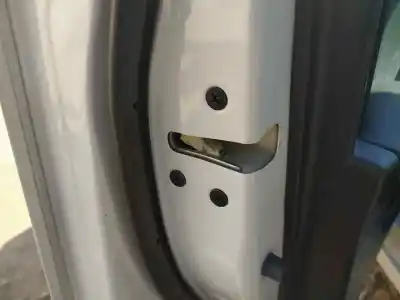 Tweedehands auto-onderdeel linker voordeur slot voor mazda 3 lim. () black tech edition oem iam-referenties 7l18b0178