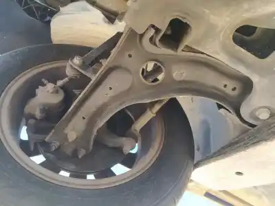 Piesă de schimb auto la mâna a doua BRAȚ SUSPENSIE INFERIOR DREAPTA FAȚÃ pentru SEAT ARONA  Referințe OEM IAM 2Q0498151  