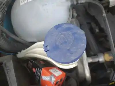 Peça sobressalente para automóvel em segunda mão DEPÓSITO DO LIMPA VIDROS por PEUGEOT 208 (P2)  Referências OEM IAM 9828456480  