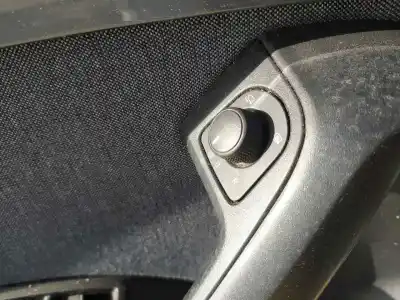 Автозапчастина б/у управління дзеркалами для SEAT ATECA (KH7) Style Посилання на OEM IAM 575959565B  