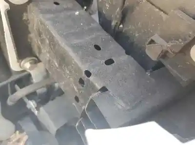 Tweedehands auto-onderdeel VERSTERKING VAN DE VOORBUMPER voor RENAULT MEGANE IV BERLINA 5P  OEM IAM-referenties 752105859R  