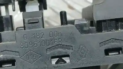 Second-hand car spare part left front power window switch for renault scenic iii emotion oem iam references 809610016r  