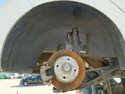 Peça sobressalente para automóvel em segunda mão cave de roda traseira direita por peugeot 208 tech edition blue hdi referências oem iam 9673797380
