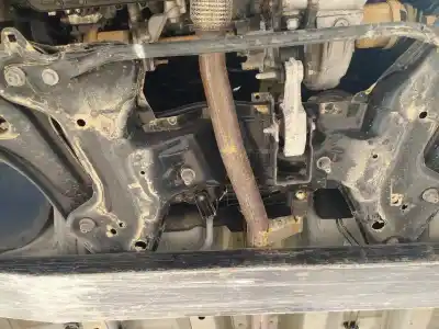 Peça sobressalente para automóvel em segunda mão charrió / suporte de eixo dianteiro por peugeot 208 tech edition blue hdi referências oem iam 9808011780