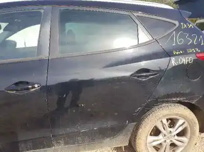 Pièce détachée automobile d'occasion porte arriere gauche pour hyundai ix35 sle 2wd références oem iam 770032s040