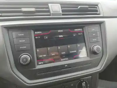 Piesă de schimb auto la mâna a doua sistem audio / cd radio casetofon pentru seat ibiza (kj1) style referințe oem iam 6f0 035 871 c