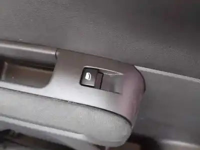Peça sobressalente para automóvel em segunda mão botão / interruptor elevador vidro traseiro esquerdo por citroen c3 shine pack referências oem iam 96762292zd