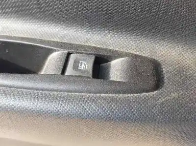 Peça sobressalente para automóvel em segunda mão botão / interruptor elevador vidro traseiro esquerdo por renault zoe ze.40 electric intens referências oem iam 254218614r