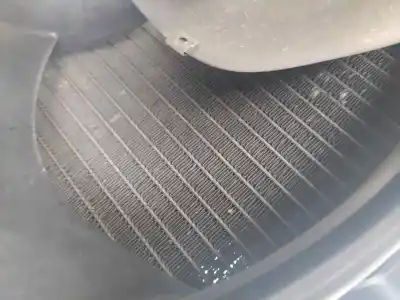 Pièce détachée automobile d'occasion Radiateur D'eau pour CITROEN C3 PICASSO SX Références OEM IAM 1330P9  