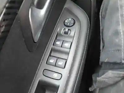 Peça sobressalente para automóvel em segunda mão botão / interruptor elevador vidro dianteiro esquerdo por peugeot 208 (p2) allure referências oem iam 96788264zd