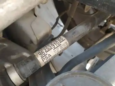 Peça sobressalente para automóvel em segunda mão transmissão dianteira esquerda por peugeot 208 (p2) allure referências oem iam 9825391080