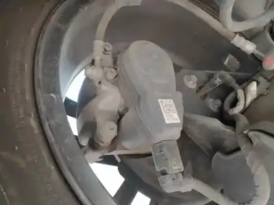 Peça sobressalente para automóvel em segunda mão pinça de travão traseira esquerda por peugeot 208 (p2) allure referências oem iam 1672362480