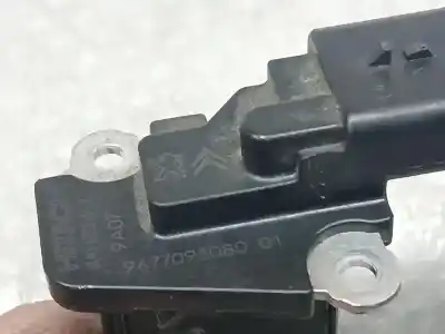 Second-hand car spare part flowmeter for opel combo life innovation oem iam references 9677093080 afh20m23 