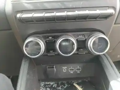 İkinci el araba yedek parçası Iklim Kontrolü için RENAULT CLIO V ZEN OEM IAM referansları 275100936R  