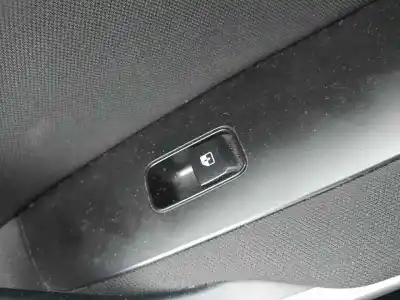 Автозапчастина б/у передній правий віконний вимикач для KIA XCEED DRIVE Посилання на OEM IAM 93581J7050  