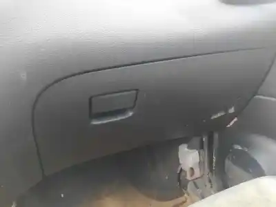 Автозапчастина б/у бардачок для NISSAN QASHQAI (J11) TEKNA Посилання на OEM IAM 68510HV01A  