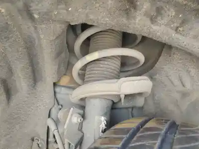 Peça sobressalente para automóvel em segunda mão AMORTECEDOR DIANTEIRO DIREITO por VOLVO V40 FASTBACK (525)  Referências OEM IAM 31360946  