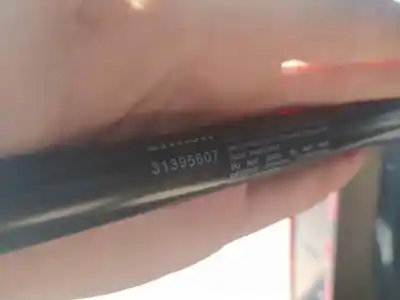 Peça sobressalente para automóvel em segunda mão  por VOLVO V40 FASTBACK (525)  Referências OEM IAM 31395607  